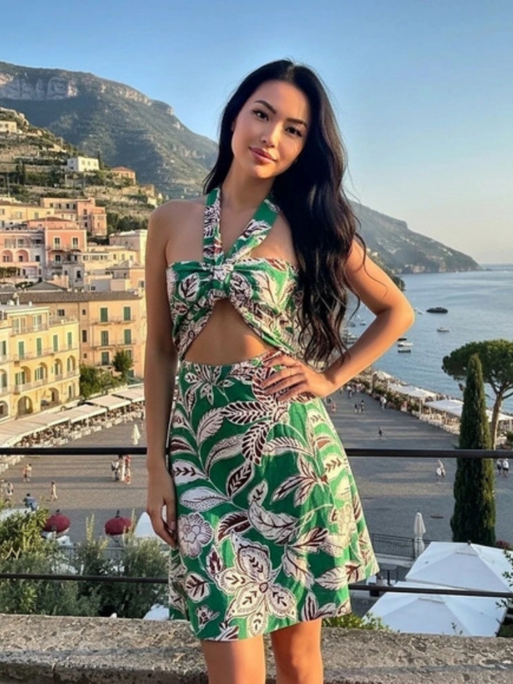 Zara Floral Mini Dress/Romper in Green & White Size Medium
